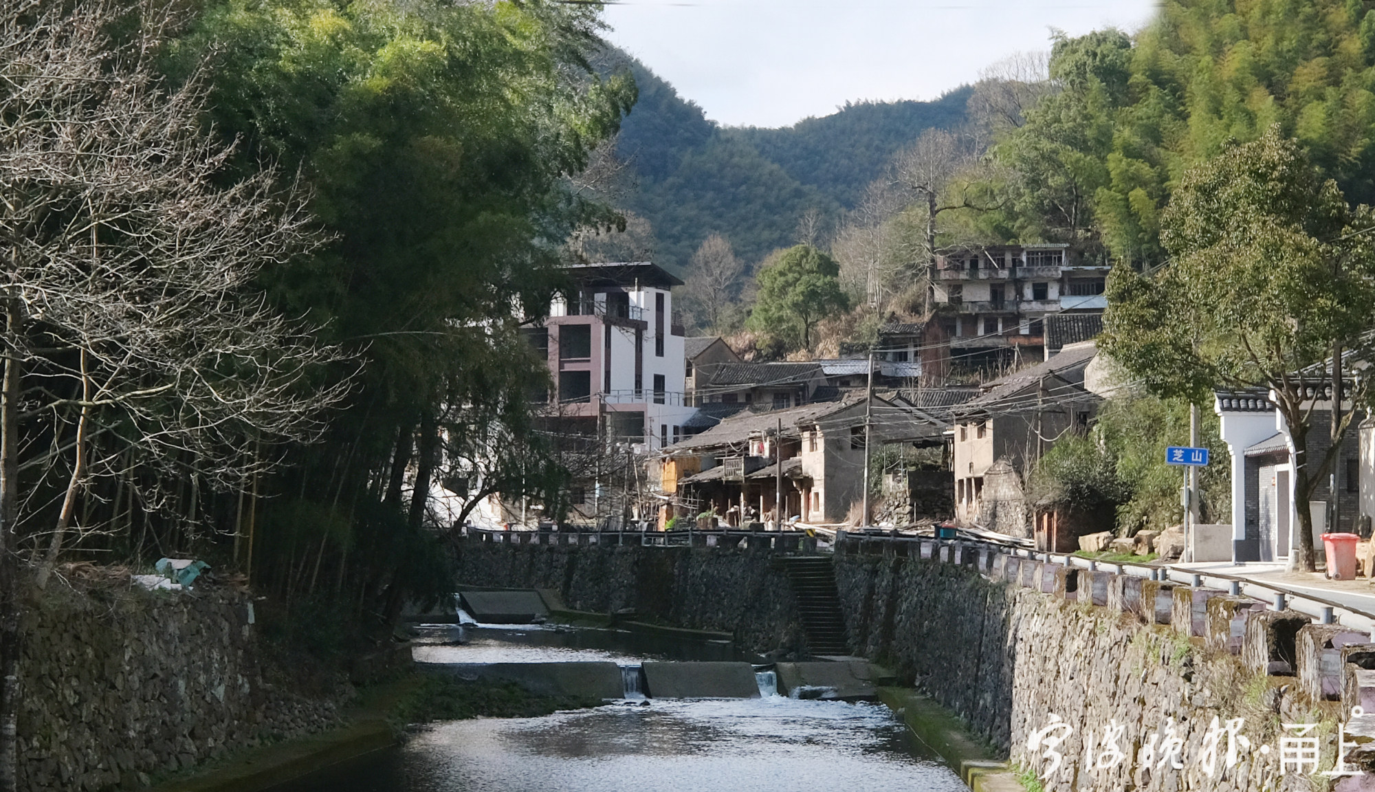 宁波这个村有900多年历史,它风景秀丽又充满古意.