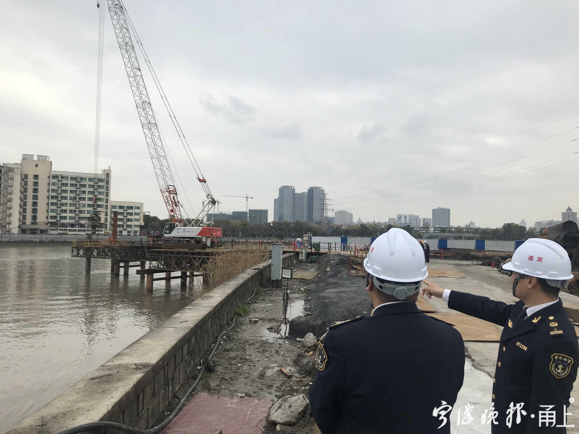 新典桥及其接线工程西起海曙区鄞奉路,跨越奉化江,东至鄞州区广德湖路