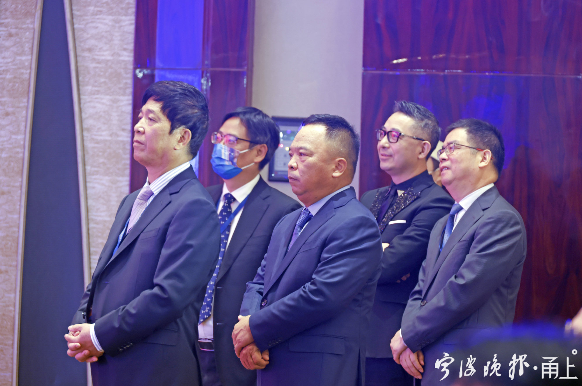 申洲国际董事长马建荣,博洋集团董事长戎巨川,太平鸟集团董事长张江平
