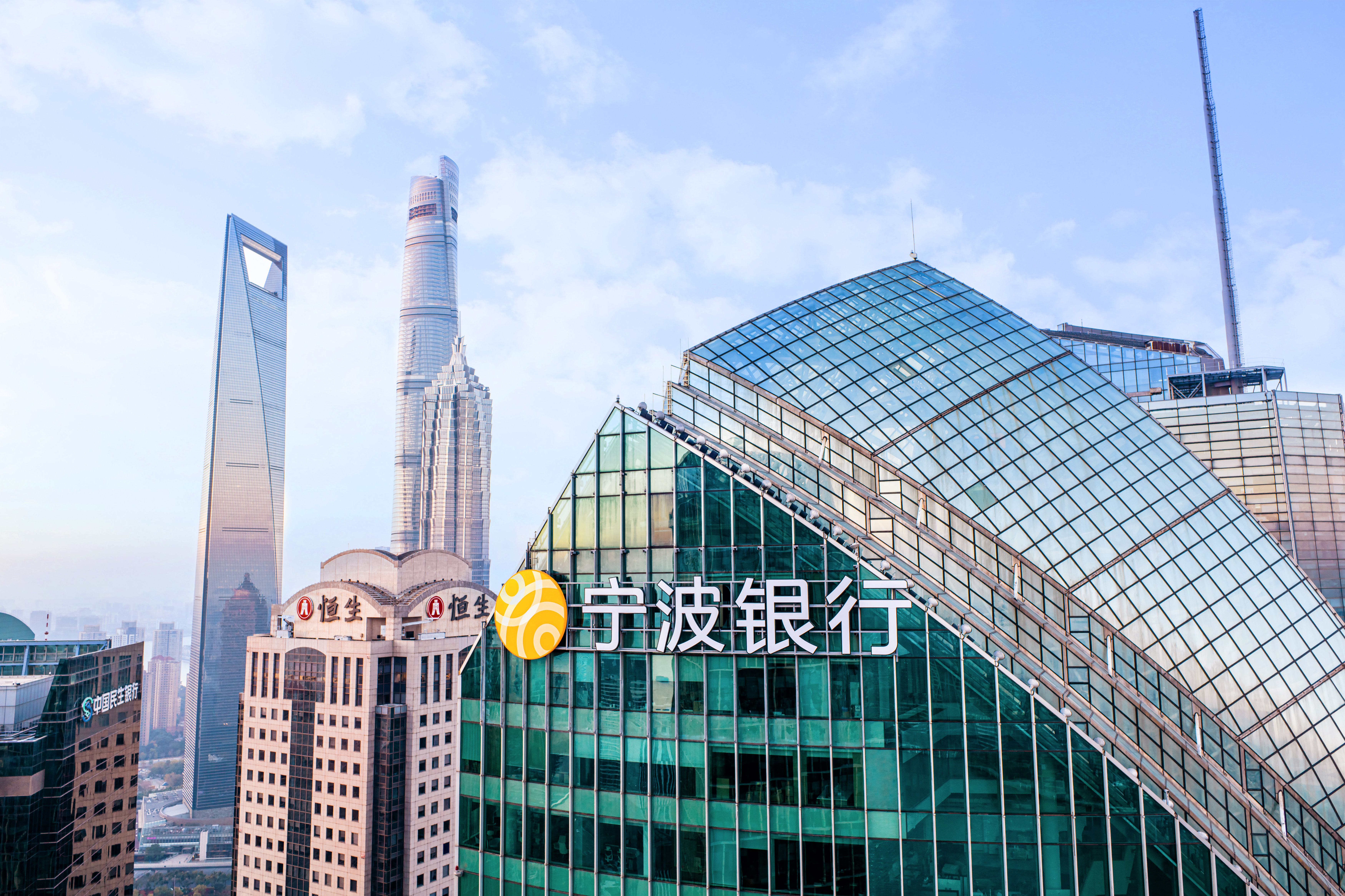 宁波银行获评浙江“民企最满意银行”